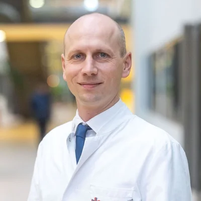 Univ.-Prof. Dr. med. Stefan J. Lang