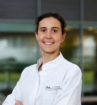 Dr Clara Bonel